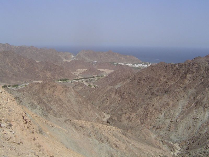 From about the same spot but this time looking to the Gulf of Oman and coastal Al Bustan.