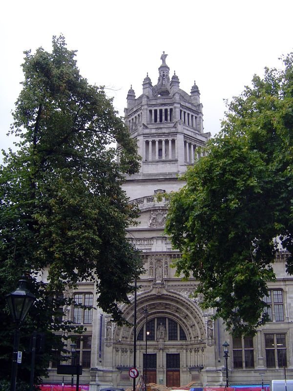 The Victoria and Albert Museum stands just to the east of the Natural History Museum but suffers by not being set back from Cromwell Road. T