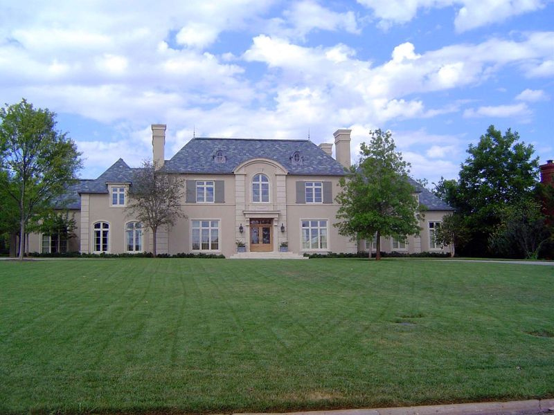 A second generation of houses is being built in Nichols Hills these days. A house at 6703 Grand was sold in 2001 for $650,000, then knocked 
