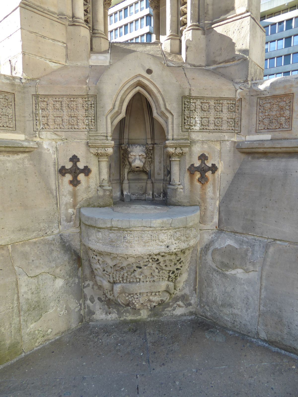 The monument was designed by Charles Robert Swyer, an early city engineer, but it was carved in Melbourne. The drinking fountains worked for