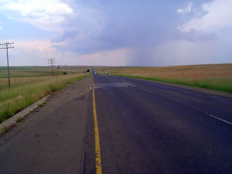 Farmland on the road to Tweeling.