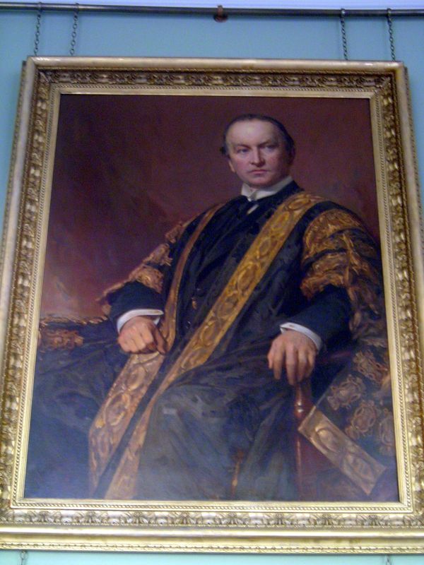 Curzon as chancellor of Oxford University, a position he held from 1907 to 1925. Fancy yes, but nothing compared to his Star of India vestme
