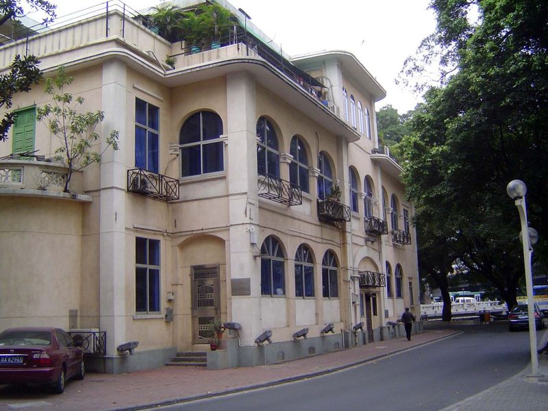 The French naval and post offices.