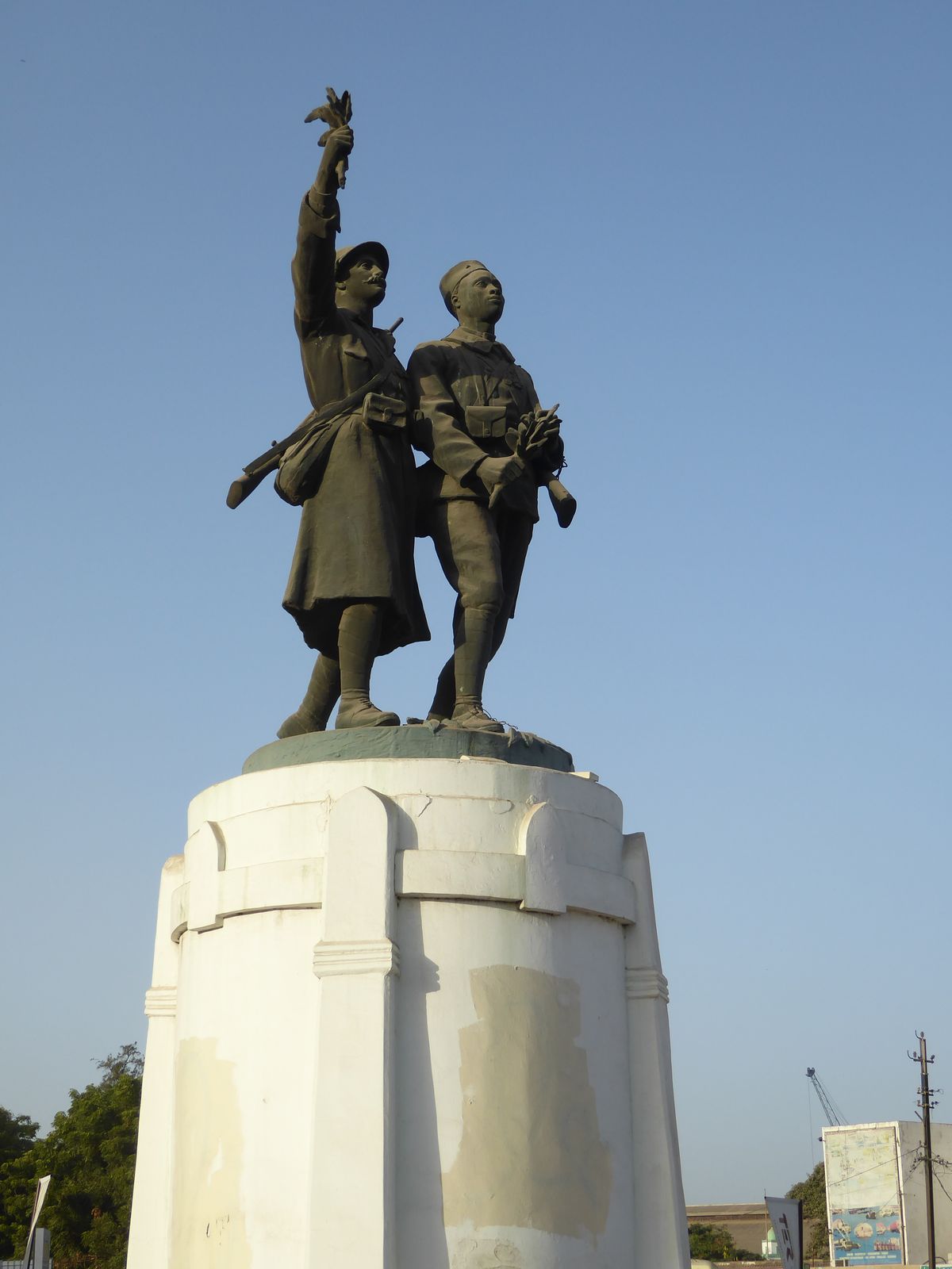 A famous World War I monument, popularly called Demba and Dupont, now stands in front of the station. It's been moved repeatedly, most recen