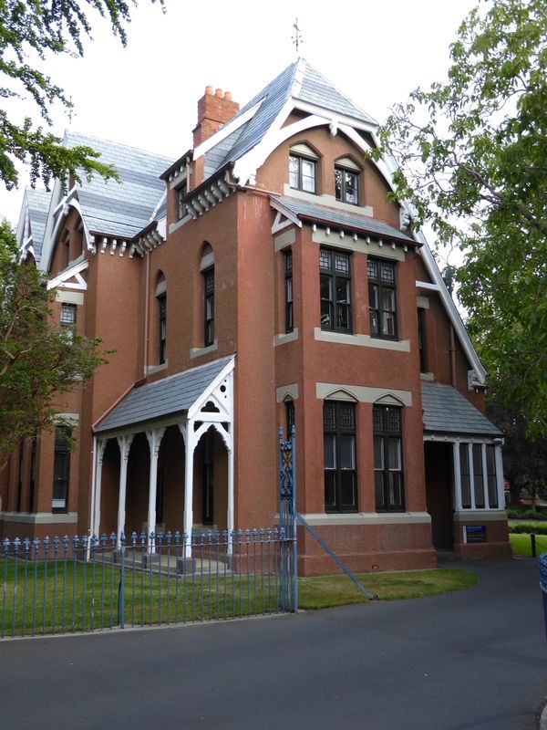 Houses for the professors were designed by the same Maxwell Bury who designed the university's main building. In this case he shifted to bri