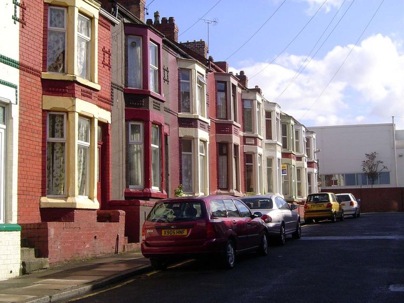 One bay for the door and the other for a bay window. Such houses are available for about 100,000 pounds, unless they're in need of renovatin