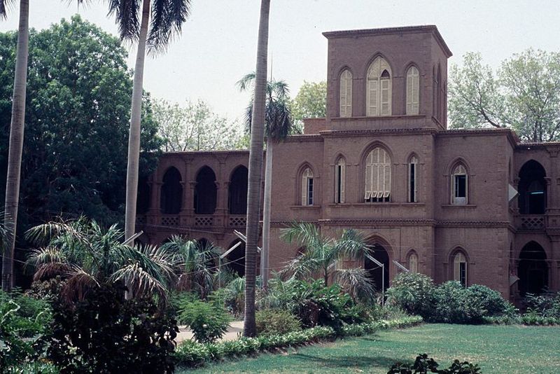 The same building, taken from the west, under a typical Sudanese haze. The Blue Nile is perhaps 200 meters behind the building.