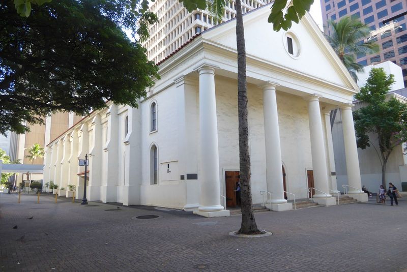 Honolulu had Catholics, too: the Basilica of our Lady of Peace was built in 1843.