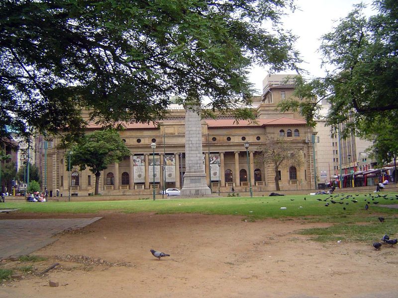 A few monuments break the monotony. Here's the barren Beyers Naude Square, formerly Harry Hofmeyr Garden. City Hall, from 1914, rises behind