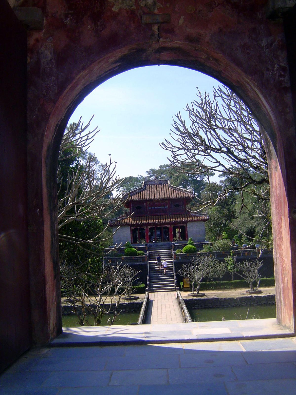 Minh Mang's tomb is said to have kept 10,000 workers slaving for four years. It covers more than a thousand acres.
