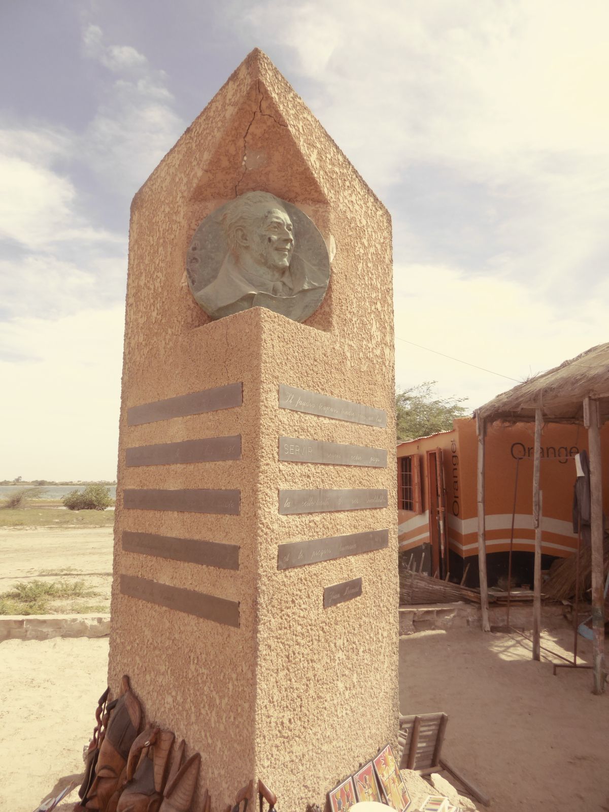 That's why there's a monument here to Jean Mermoz, the general inspector of Air France, who was lost at sea in 1936 on a flight heading west