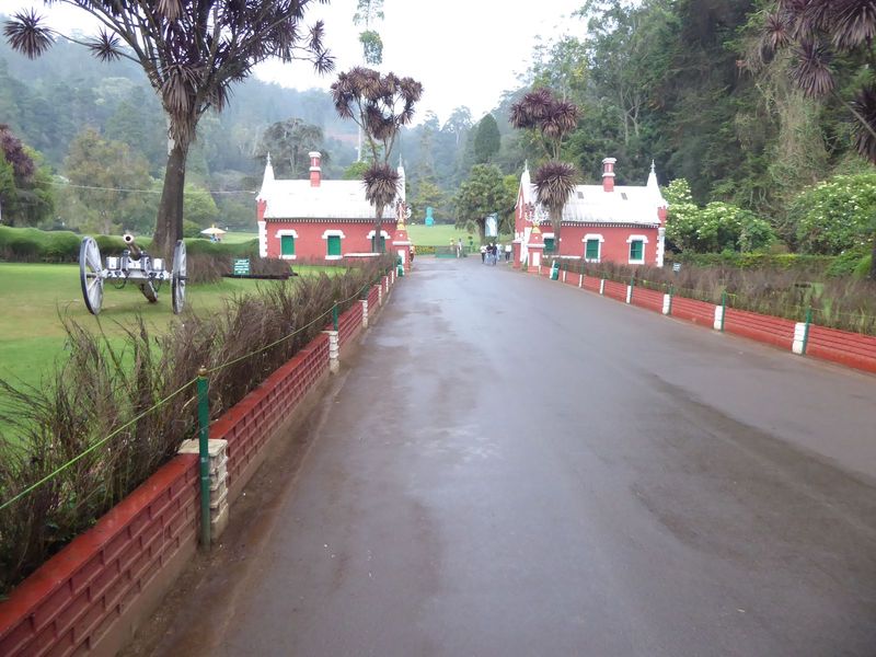 What else did an upstanding hill station need? Why, a botanical garden of course. Snooty Ooty, as it was called, got one in 1848 under the d