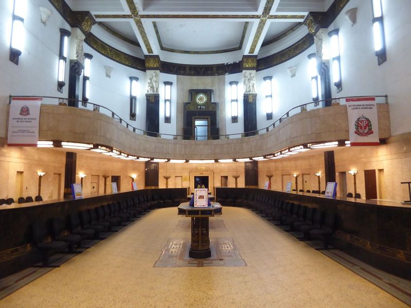 The banking hall manages to be both austere and sensuous. Tricky combination.