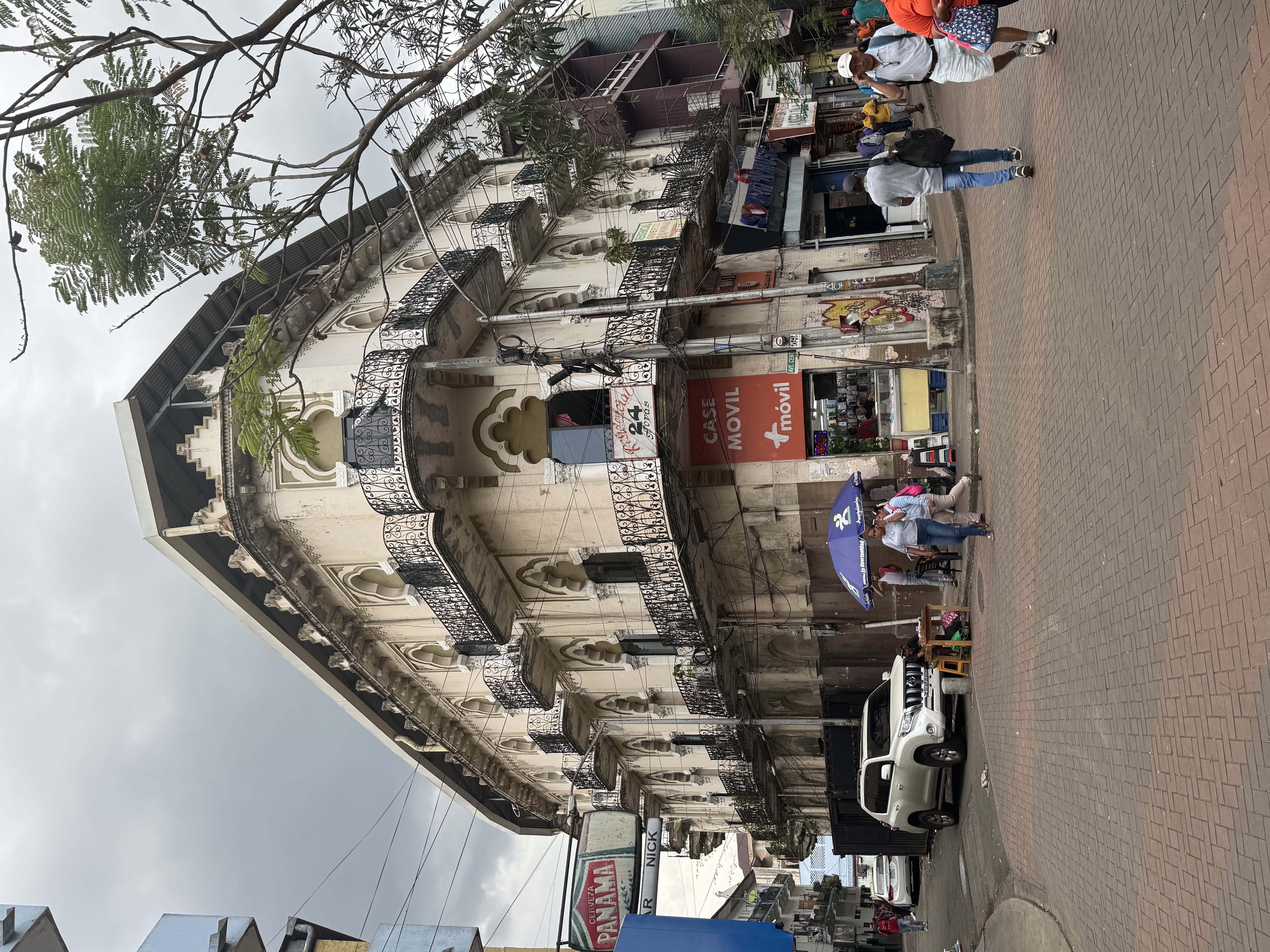 Another building in trouble.  It must have been stylish in the 1920s.