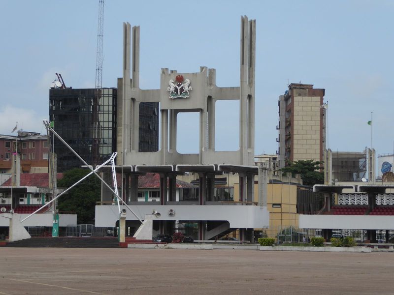 The British colonial government ended on October 1, 1960. It happened here, though the memorial was built in 1972.