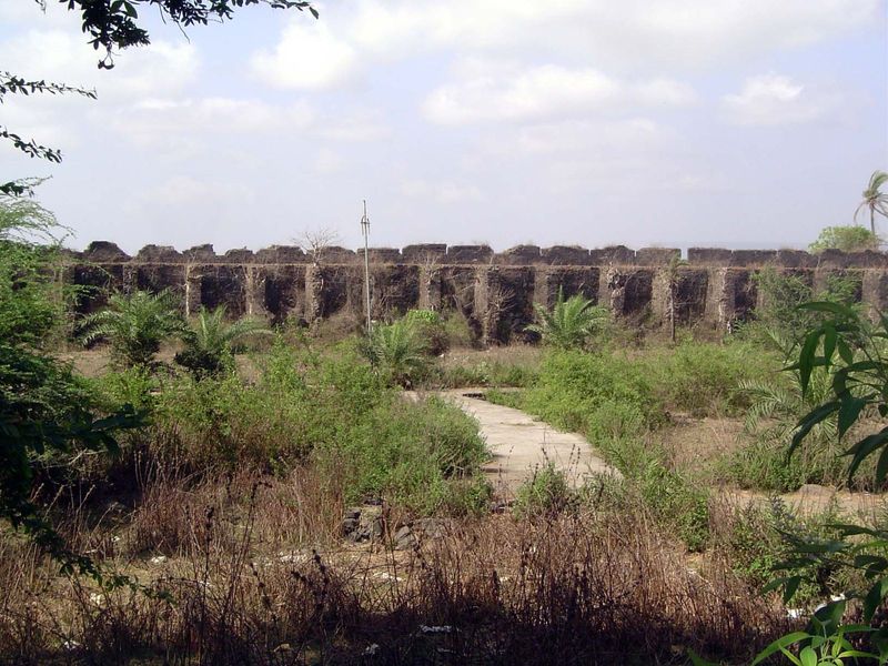 View across the parade ground to the north wall of the fort. The wall is about 1.5 miles long.