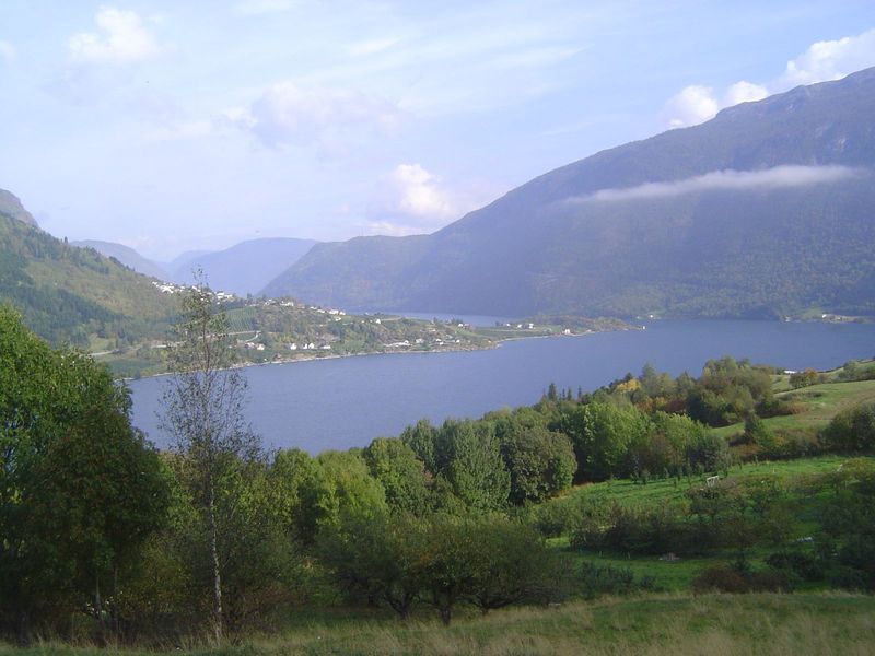 The view from Finnreite across to Nornes and up the Sogndalsfjord.