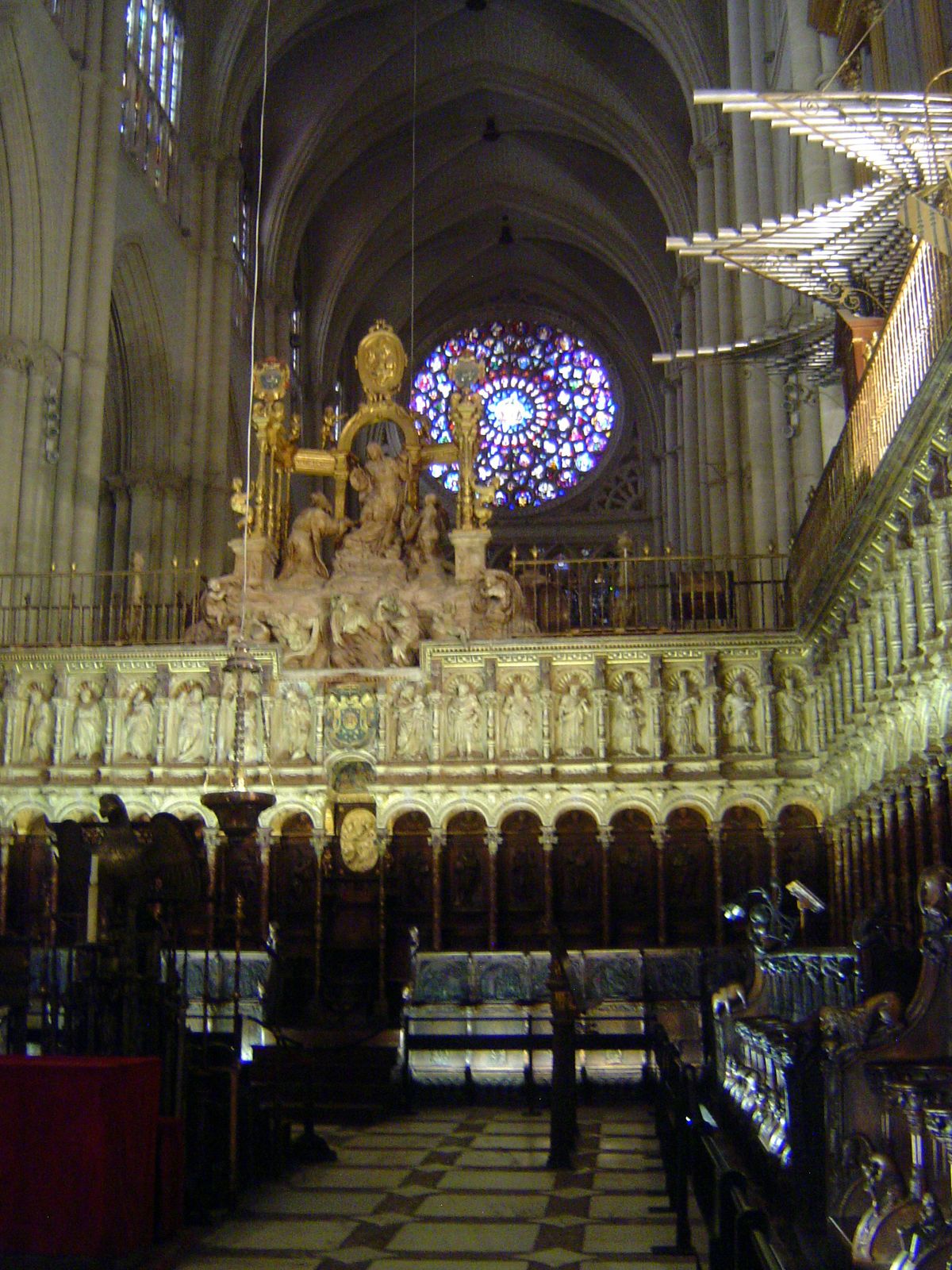 Here's the view west from within the choir and looking toward the rose window in the main facade.