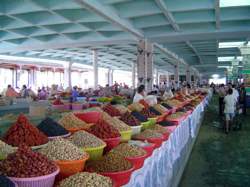 A market adjoins the Bibi Khanum mosque. The building is ugly, but the merchandise is beautiful.