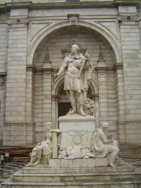 In yet another alcove, Lord Cornwallis, in his Lucius Quintus getup. Cornwallis was an important figure in the establishment of British rule