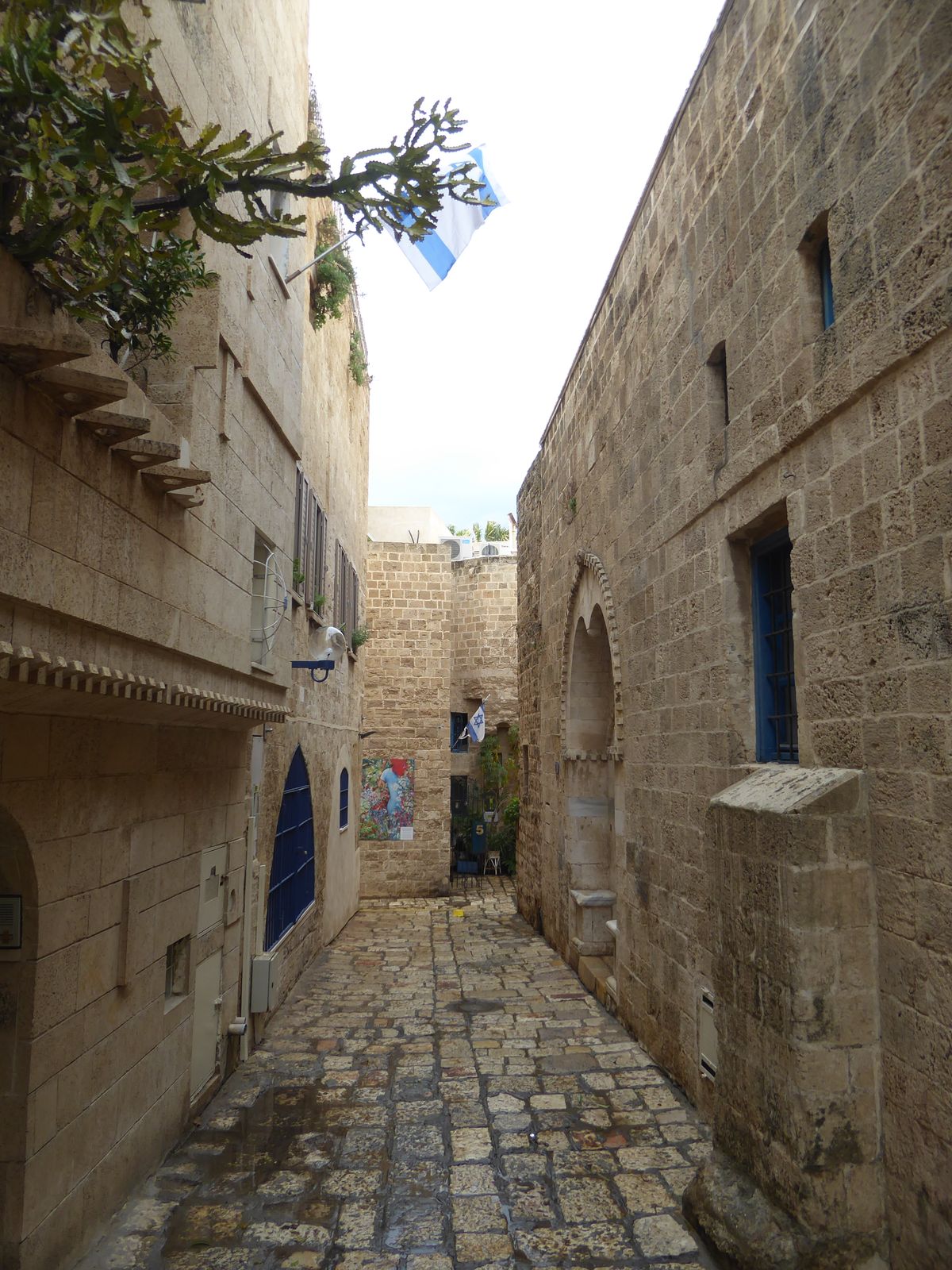 Up top, Jaffa is one of the most ambiguous places you'll ever find. On one hand, it's a charming and respectfully modernized Muslim city. On