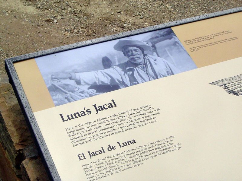 Explanatory sign.