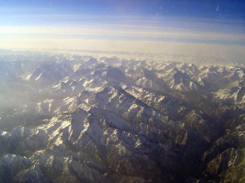 The Tian Shan on the approach to Urumqi.