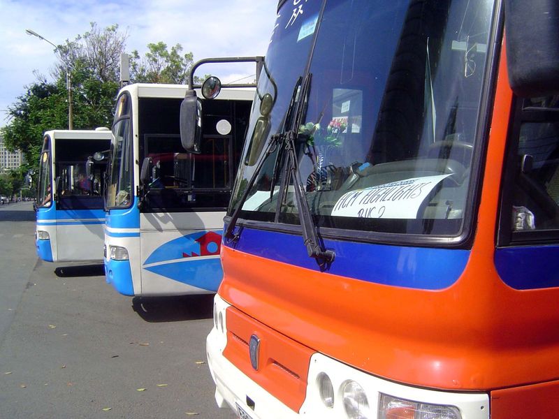 Tour buses making the HCMC Highlights circuit.