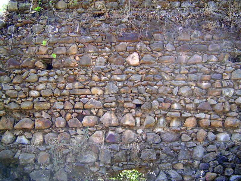 Uncut blocks are arranged in layers sorted by size.
