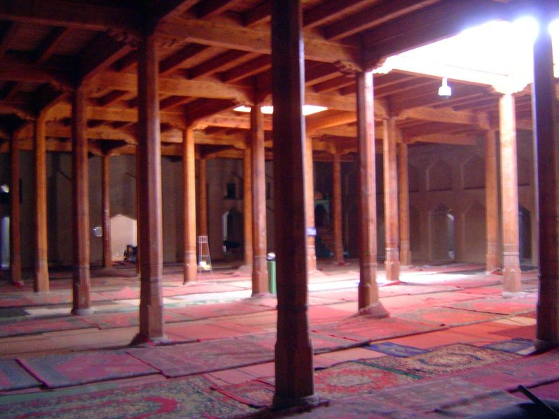 Interior of the mosque, similarly a dead-ringer for those farther west.