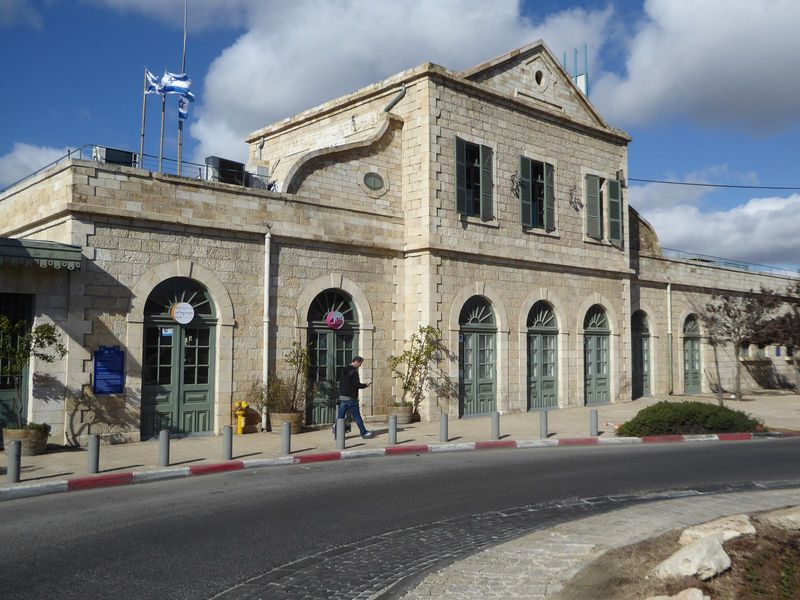 Before I forget, here's the Jerusalem station, with the same big-box-little-box concept, though in this case the British came along after 19
