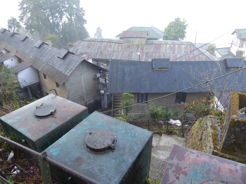 Lower-grade officials were assigned quarters in dormitories.