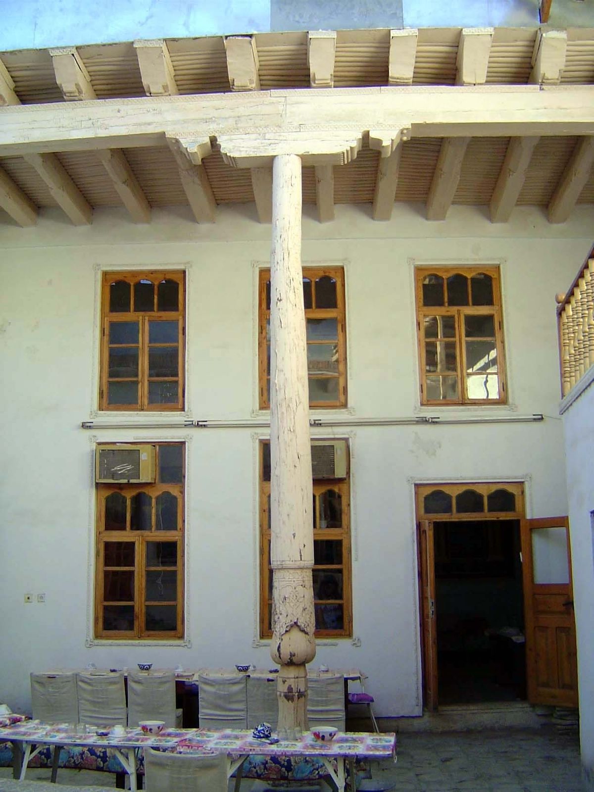 An iwan, not particularly remarkable, except for the people inside.