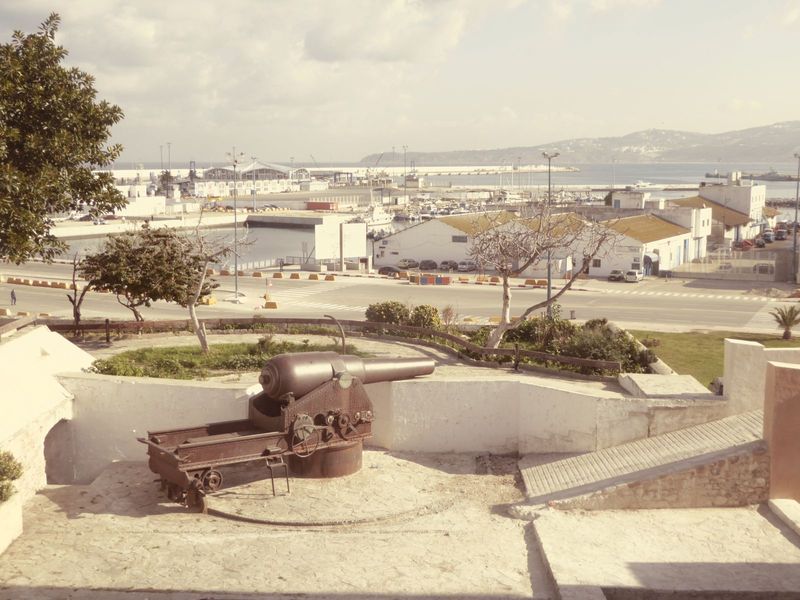 Boom! The Armstrong gun is a reminder that security in the past was a real issue. The view here, from the Borj Dar al\Baroud, is just east o