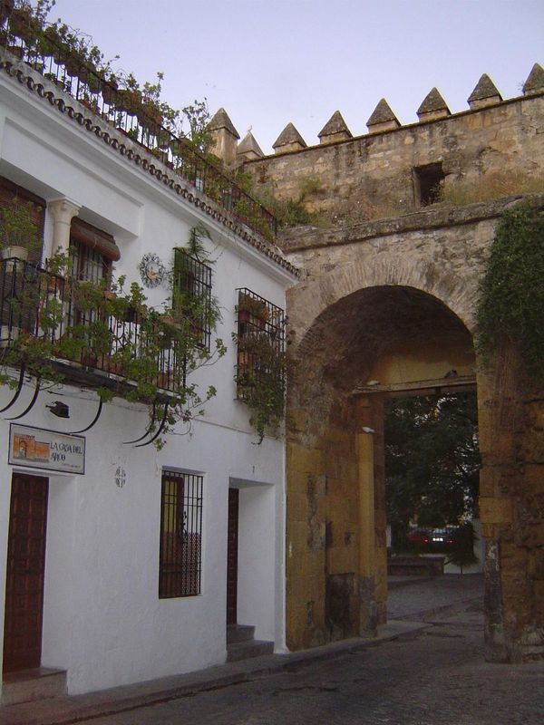 A surviving gate—the Puerta del Almodovar—seen from inside the Juderia or old Jewish quarter. This is probably the gate of which al-Makkari 