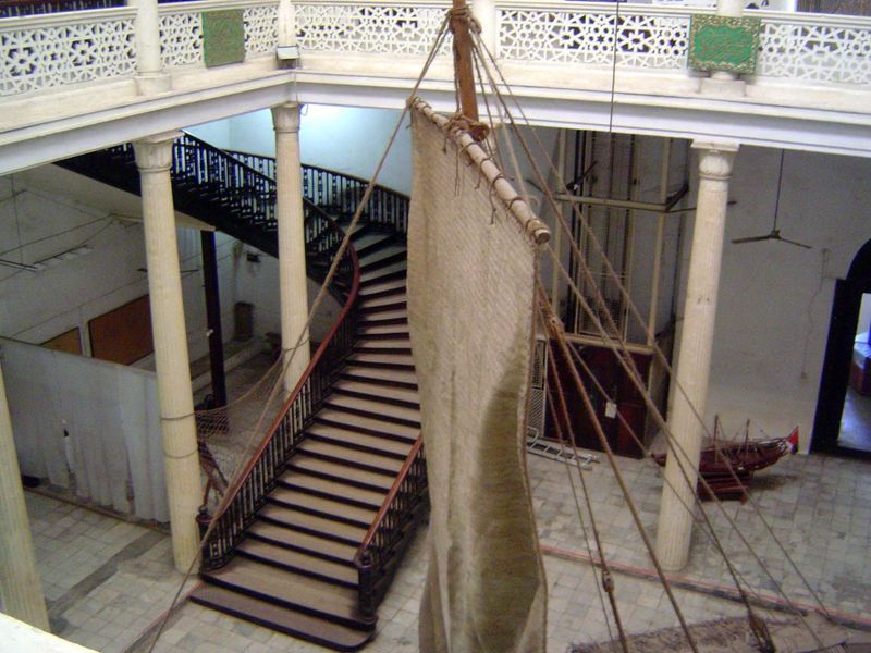 The interior courtyard has a dhow on display, along with a grand staircase and, next to it, a defunct elevator, the first and until very rec