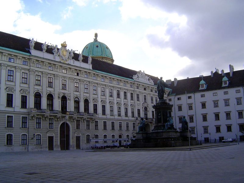 We've crossed the yard to look back at the dome and the old imperial chancellery, later the residence of Francis-Joseph.