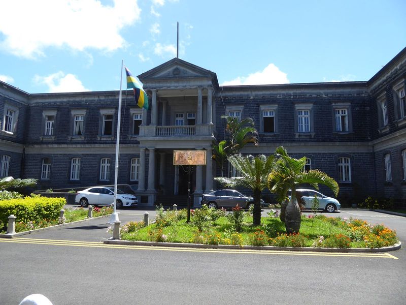There was a college here, too: the Royal College, Curepipe. The main building, shown here, was rebuilt in 1912.