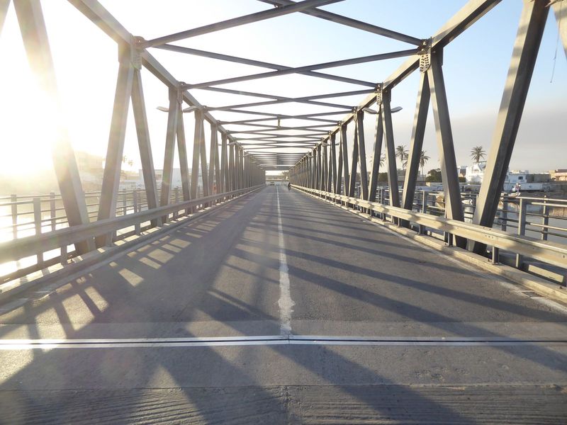 There are two bridges across to Barbarie. This is the newer of the two, the Chinese-built Masseck Ndiaye Bridge. It's named for a former may