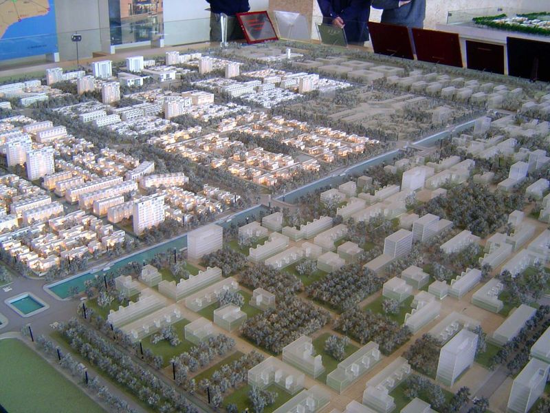 The plan is for a city of 80,000, although few will live canal-side.