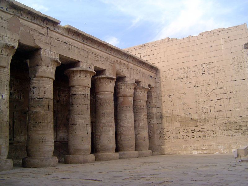 We've stepped through the gate in the pylon and are in the first court and looking here at its south colonnade. The king's residence lay bey