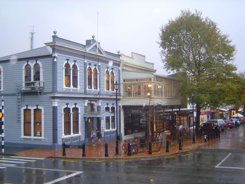 Harry's was formerly Chez Eelco, which opened in 1961 as Nelson's first place where you could sit and chat past 6 pm.