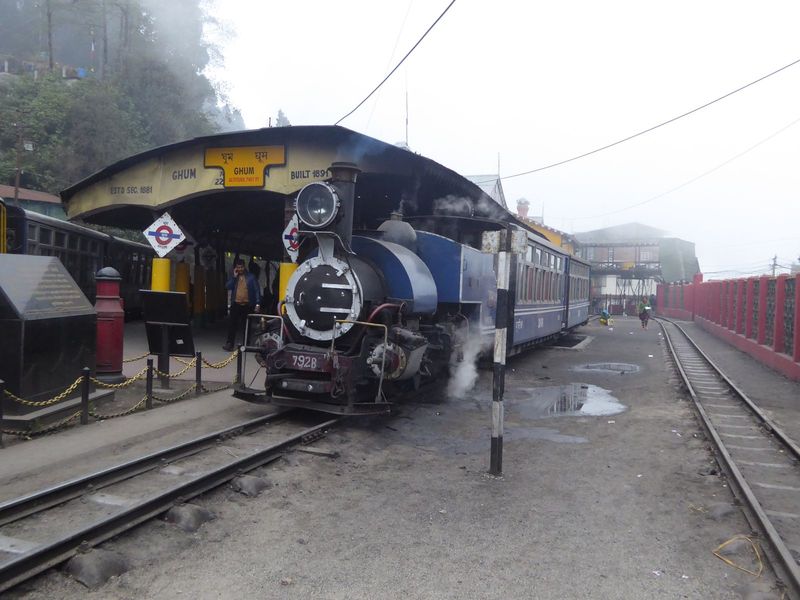 The last few miles were still in use, ferrying people back and forth between Ghum or Ghoom and Darjeeling, five miles farther. At 7,300 feet