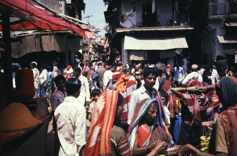 Market near the Malaprabha irrigation scheme, Maharashtra.