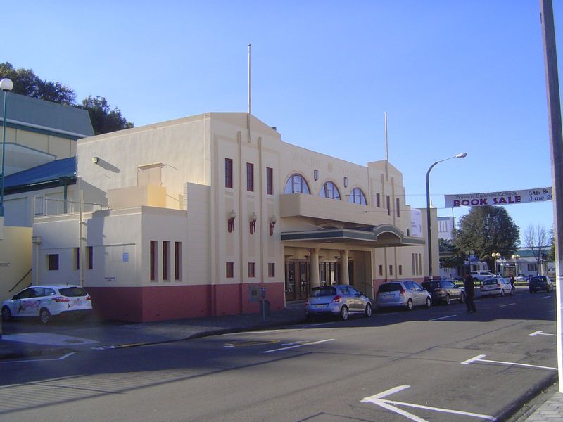The municipal theater, built in 1912, was rebuilt by 1937.
