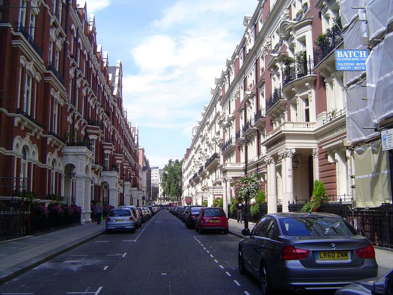 Terrace housing was built within the perimeter of Albertopolis to help pay for the public buildings and monuments.