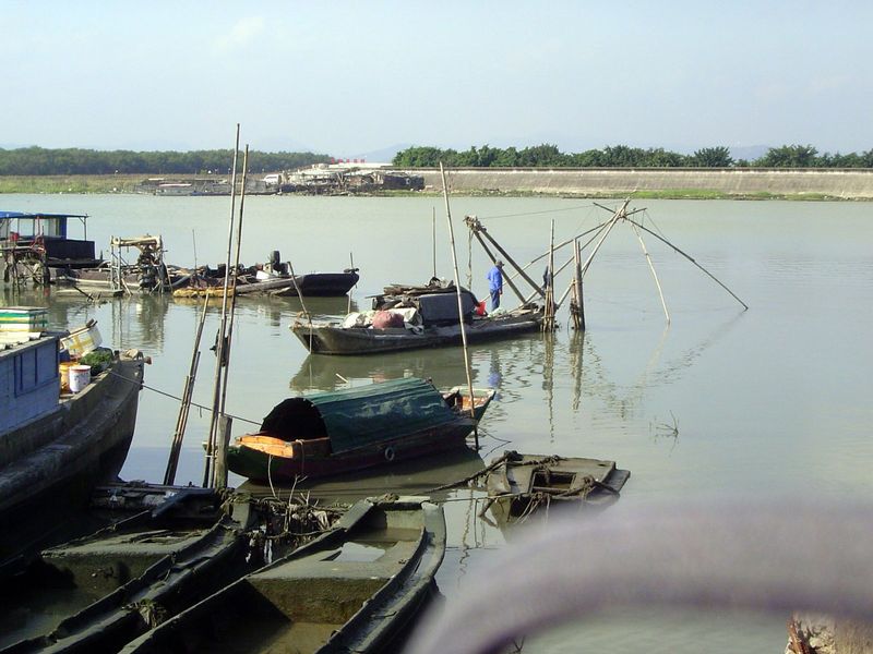 Also close to the bridge approach: fishermen. Their fishing stakes or poles used to be a considerable navigation hazard at night.