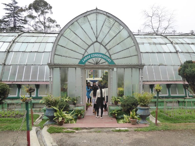 We've come down to the Lloyd Botanic Gardens, named for William Lloyd, a banker who donated this land to the government for use as a garden.