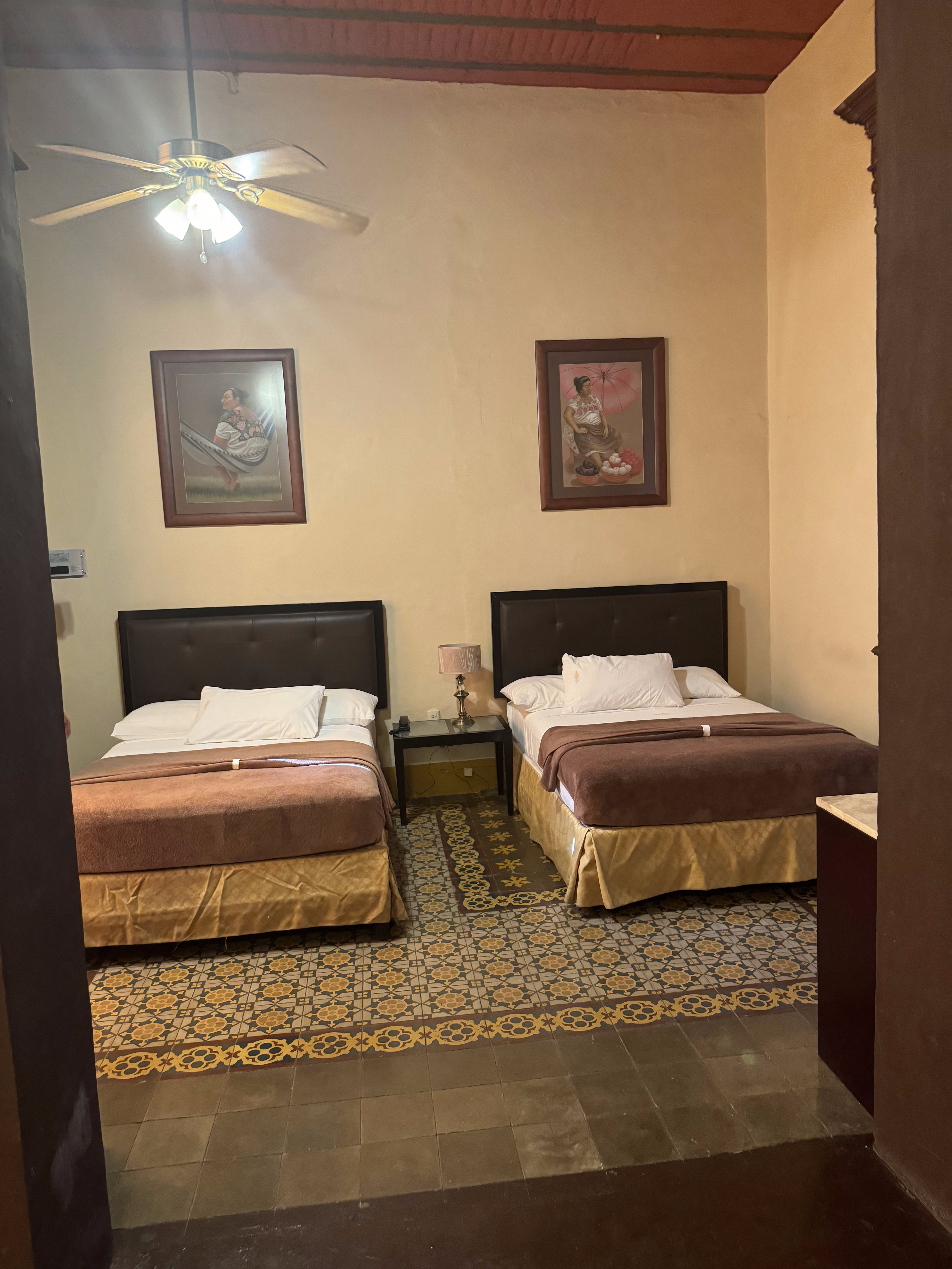And here's why I said it's not so grand.  Yes, the room had a split-unit A/C.