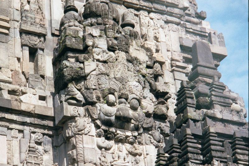 Kala looms over the entrances. Kala was a jawless monster who had tasted the elixir of immortality: he was beheaded—losing his jaw in the pr